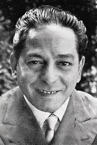 Enzo Turco in I ragazzi dei Parioli