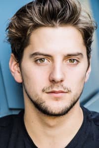 Gabriel Lemire in Yanni