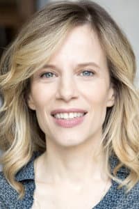 Sonia Bergamasco in Come un gatto in tangenziale - Ritorno a Coccia di Morto