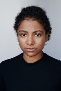 Naffie Janha in Gerbera