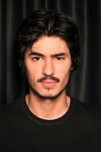 Mert Uzunmehmet in Azubel