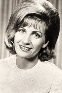 Skeeter Davis in Opry Video Classics: Duets