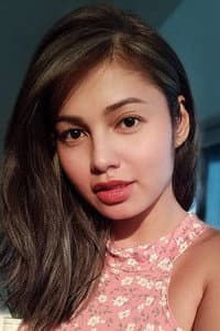 Sheila Snow in Ligaw na Bulaklak