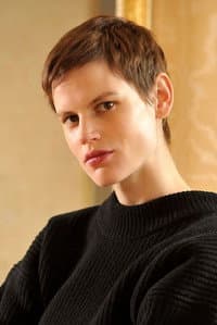 Saskia de Brauw in The Stars (Are Out Tonight)