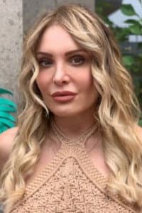 Laura Cosenza in Giorni dispari