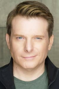 Phillip Wilburn in Bienvenidos a Los Angeles