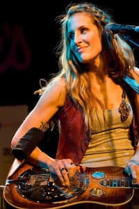 Emily Erwin in Dixie Chicks - An Evening with the Dixie Chicks