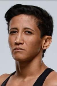 Virna Jandiroba in UFC Fight Night 272: Moicano vs. Duncan