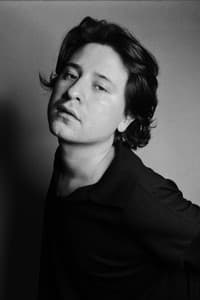 Richard Perez in Sebastian Mendes - INTERESTING AMERICANS