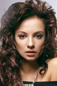 Svetlana Svetikova in Нас не догонишь