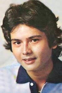 Alfie Anido in Uhaw sa Kalayaan