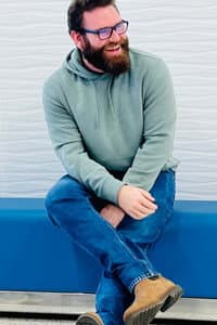 Grant Jonsson in Sorting