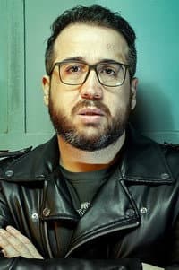 Aníbal Gómez in Chica Muerte vs. Niño Cuchillo