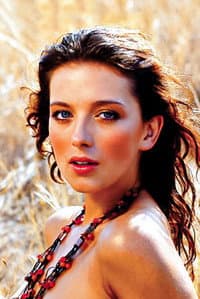 Sandra Senaka in Angel Road