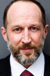 Robert Viktor Minich in Drop Out - Nippelsuse schlägt zurück