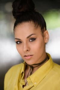 Miryam Magri in Les Câlins Cheaps