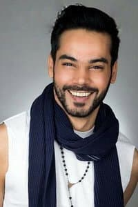 Gohar Rasheed in Laal
