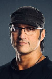 Robert Rodriguez in Smoke and Mirrors: The Story of Tom Savini