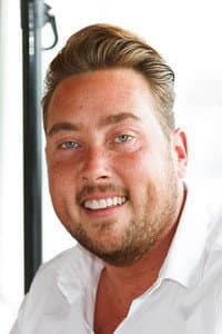 Rowan van de Bovenkamp in Louisa & Rowan: Eerste Hulp Bij Poetsen