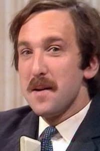 Ian Davidson in Tierra yerma