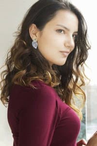 Laura torres in El Ojo de Dios