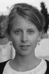 Esther Berkel in Naiv