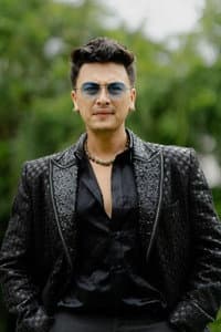 Paul Shah in Shatru Gatey