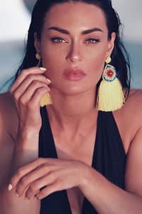 Diana Monteiro in Virados do Avesso
