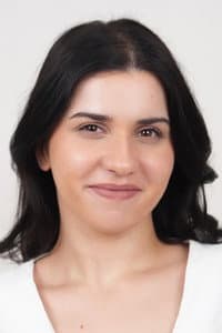 Yara Bakri in Atonement