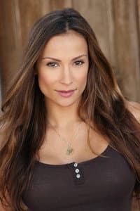 Alia Raelynn in The Maiden