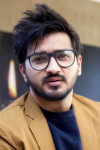 Bhavik Bhojak in Ilu Ilu