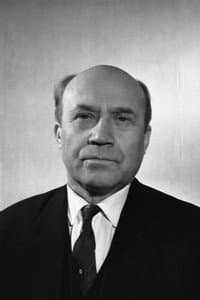 Vasiliy Krasnov in На пути в Берлин