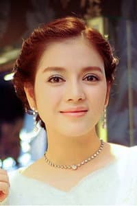 Lý Nhã Kỳ in Giá Mua Một Thượng Đế