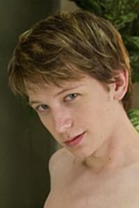 Xander Dais in Summertime Twinks