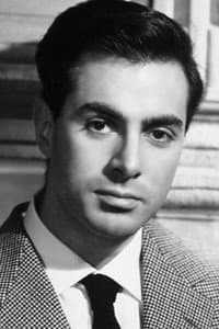 Antonio Cifariello in Operazione notte