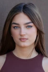 Savanah Moss in Carolina's Calling