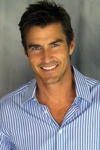 Robert Merrill in Don't Tell