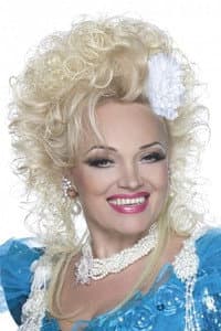 Nadezda Kadysheva in Хозяйка нейросети
