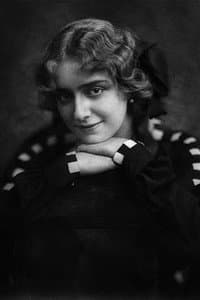 Lotte Neumann in Die Liebesfiliale
