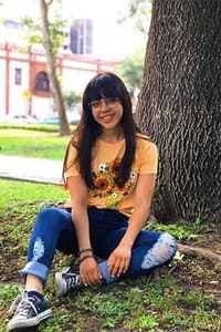 Valeria Guillen in Un Héroe Real (Literalmente Tú)