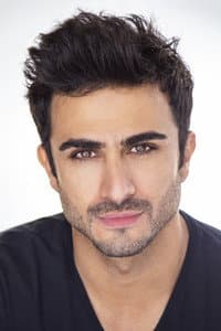 Alexander Uloom in Mike Boy