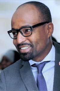 Khayar Oumar Defallah in Bye Bye Africa