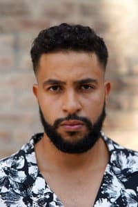 Issam Knouniz in I Dinosauri