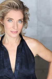 Stephanie Michels in Cop Dog