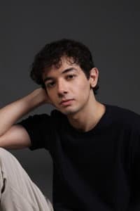 Victor Olive in Meu Nome é Rafaela