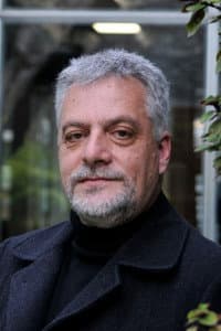 Gustavo Fontán in El árbol