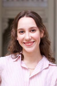 Almudena González in Hipótesis sobre mis dos huevos