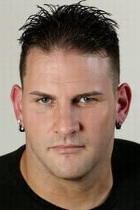Eric Perez in Roommate Regret