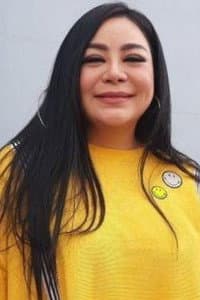 Annisa Bahar in Pocong Mandi Goyang Pinggul