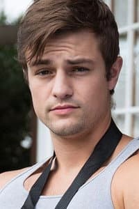 Charlie Pattinson in Translicious 3